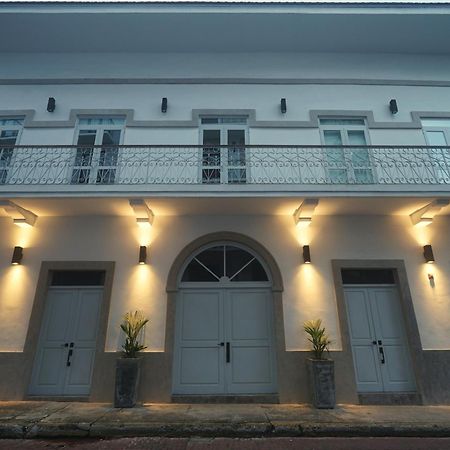 Centric 2Br With Terrace In Casco Antiguo Apartment Kota Panama Bagian luar foto